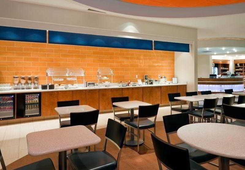 Springhill Suites Indianapolis Downtown Restaurante foto